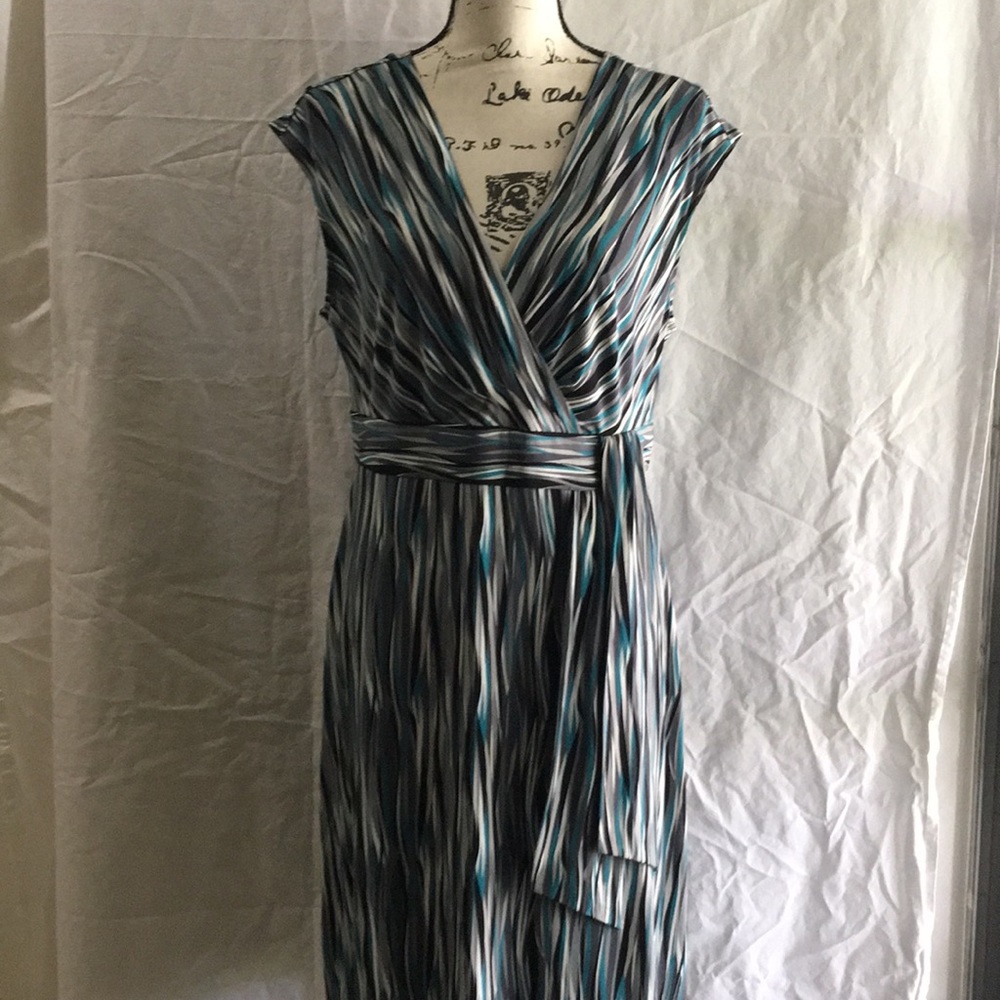 Striped, cap sleeve dress.